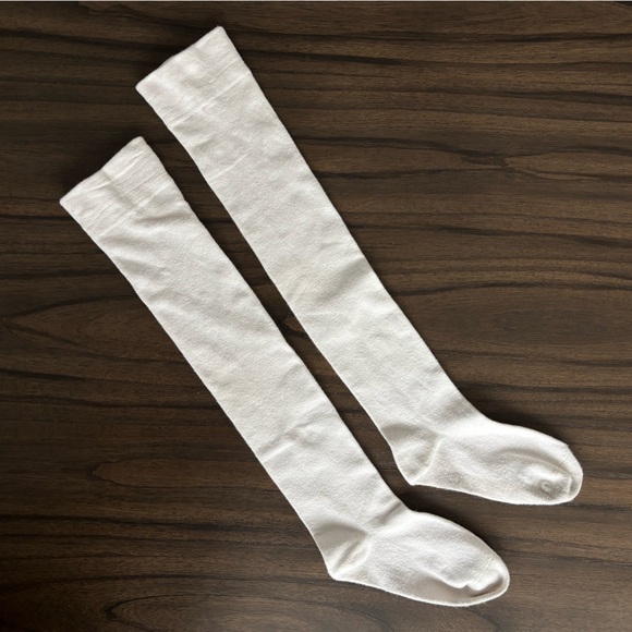 Knee-high socks, solid white (size OS) - Picture 1 of 4